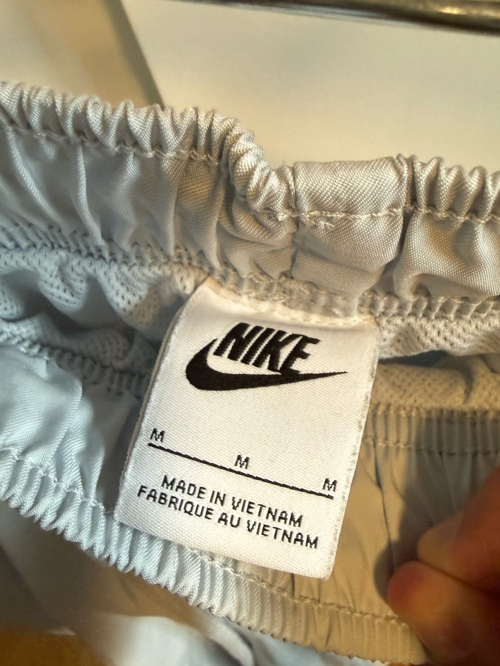 Nike Men’s Woven Flow Shorts M - Picture 2 of 4